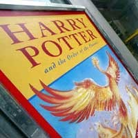 Harry Potter Membuat Anak-anak Memuja Setan?