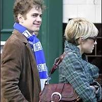 Sienna Miller Gaet Pacar Orang