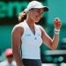 Atasi Davenport, Hingis Melaju