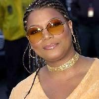 Queen Latifah Hamburkan Gaji Pertama
