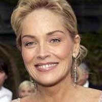Sharon Stone Mirip Orang Utan!