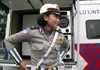 Lalu Lintas Dukuh Atas Melambat Karena Polwan Berjoget