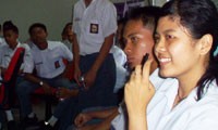 Detikcom Diserbu Pasukan Putih Abu-Abu