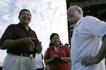 Menunggu Hasil Pertemuan SBY-Howard di Batam 