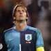Van Der Sar Bersiap Pensiun