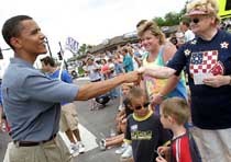 Suka Pramuka, Sering Bagi Cokelat 