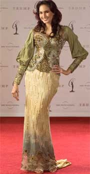 Nadine Kurang Photogenic!