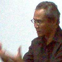 Menristek Inginkan Fasilitas Warnet Bagi Tunanetra