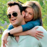 Vince Vaughn Jauhi Jennifer Aniston