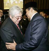 SBY-Kiemas Berpelukan (Lagi) 