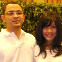 Lulu Tobing Nyekar Makam Ibu Tien