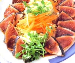 Selada Tuna Sayuran