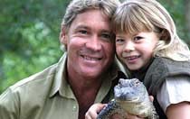 Putri Croc Hunter Lanjutkan Petualangan Bersama Ikan Pari
