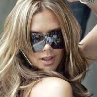 Victoria Beckham Stop Nyanyi dan Akting