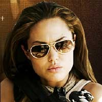 Gara-gara Wartawan, Angelina Jolie Batal Shopping