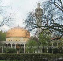 Rakaat Tarawih dan Parkir