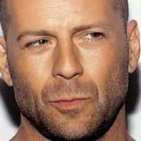 Bruce Willis Raih Bintang Walk of Fame