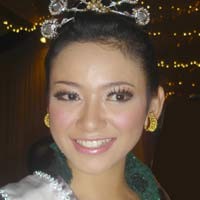 Takut Seperti Nadine, Putri Indonesia 2006 Asah Bahasa Inggris