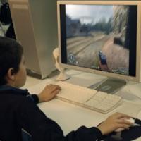 Cermati Game untuk Anak Anda