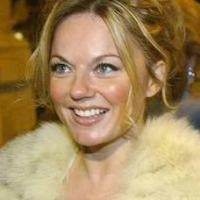 Geri Halliwell Pamer ASI