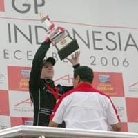 Ditentukan Pit Stop