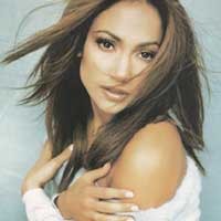 J-Lo Bantah Rencana Adopsi Anak