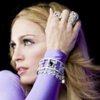 Madonna Antara Adopsi dan Suami