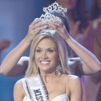 Miss USA Mulai Masuk Rehab