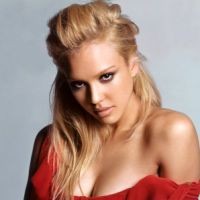 Jessica Alba Lepas Masa Lajang?