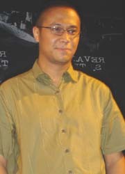 Rudi Soedjarwo Pejuang Cinta