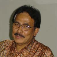 Pemerintah  Berhadapan dengan Komunitas Open Source