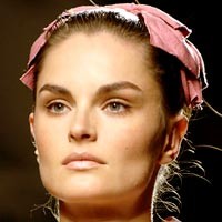 Kesederhanaan Feminisme Bottega Veneta