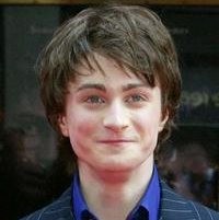 Daniel Radcliffe Ngotot Tampil Bugil