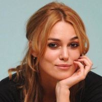 Keira Knightley Pamer Payudara Lagi