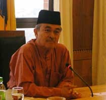 PM Badawi Ajak RI Amankan Produksi Minyak Sawit 