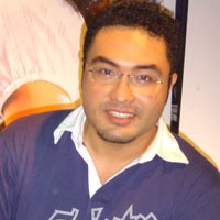 Dewi Sandra Datang, Surya Saputra Ngacir