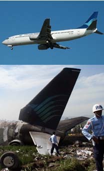 Rekonstruksi Terbakarnya Garuda Digelar, Logo Dicat Putih