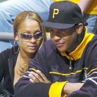 Melo, Jadi Ayah di Tengah Masalah