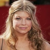 Fergie Pernah Jadi Lesbian