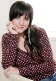 Ashlee Simpson Gaet Pentolan The Cure