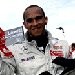 Hamilton Tak Mau Sesumbar