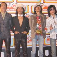 Album Baru, Slank Obral Celana Dalam