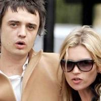 Pete Tindik Alat Kelamin Demi Kate Moss
