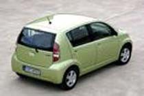 Daihatsu Sirion Bidik si Muda