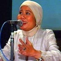 Dewi Yull Dilaporkan ke Polisi