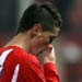 Torres Pakai Atribut Liverpool