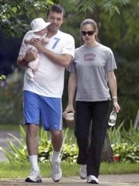 Ben Affleck Nantikan Anak Kedua?