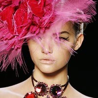 Christian Dior Bersinar di Musim Gugur
