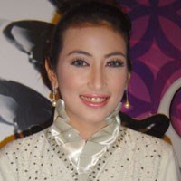 Annisa: Saya Tidak Cinta Sultan Sepenuhnya
