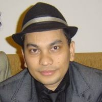 Tompi Kasihani Pesaing